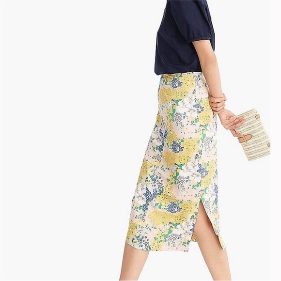 J. Crew Dresses & Skirts - J Crew Lemon Floral Midi Slip Skirt In Floral Subtle Pink Gold Size 6